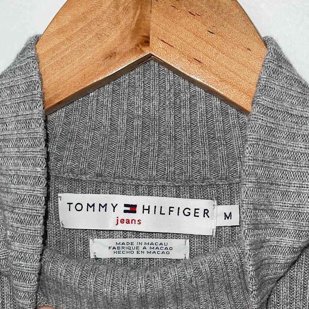 Tommy Hilfiger Turtleneck Sweatshirt - Picture 2 of 4